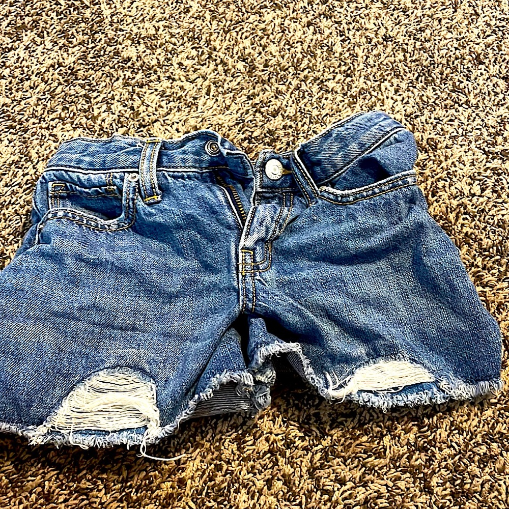 Shorts material high waisted